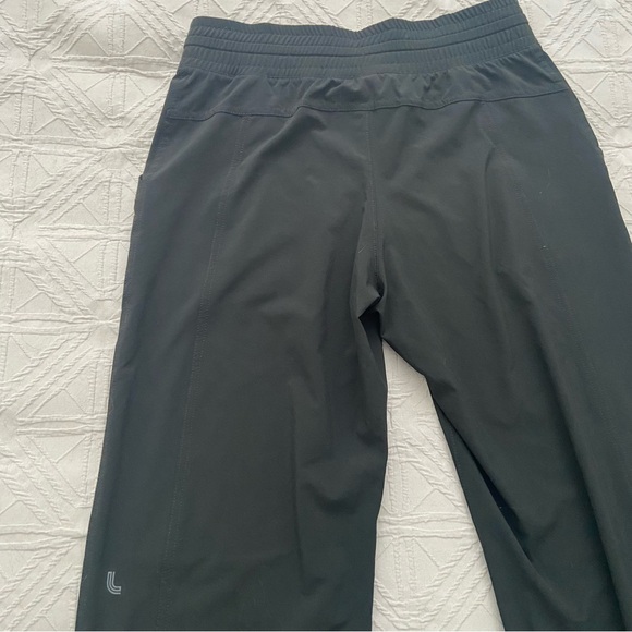 Lole Black Nylon Joggers - Picture 4 of 10